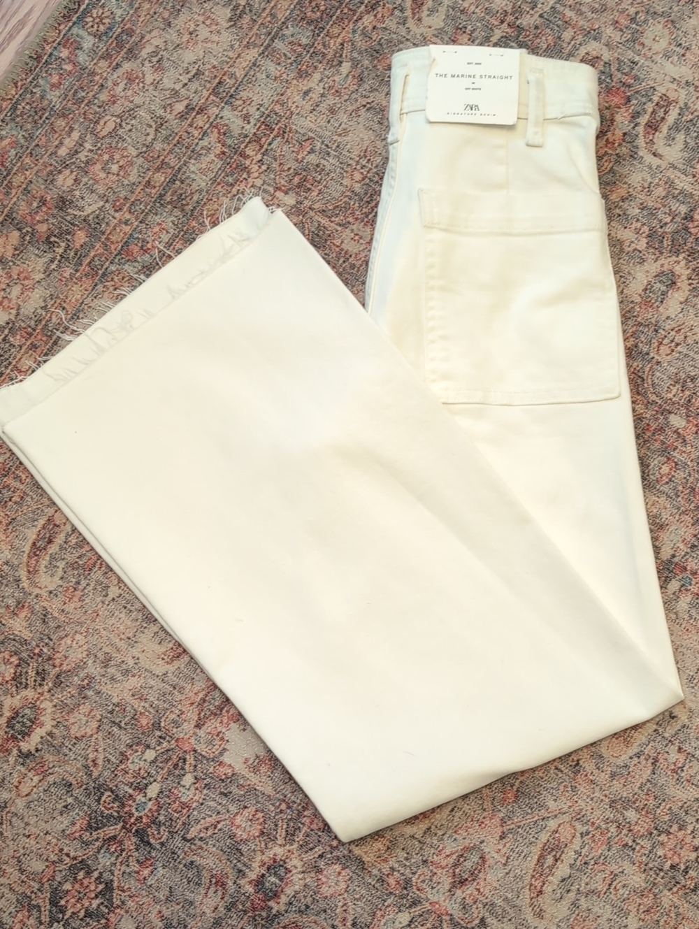 Zara Women's Size 0 Slim Fit, Relaxed, High Rise " The Marine Straight".